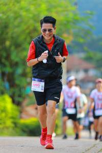 BIB: 8090
                            <button type="button" onclick="openModal(18881506)" class="btn btn-primary btn-sm float-right btn-popup" data-toggle="modal" data-target=".modal-high-quality">
                        <i class="fas fa-shopping-cart"></i> Add to Cart
                    </button>
                                            <button type="button" onclick="isThisMe(18881506, true)" class="btn btn-success btn-sm float-right btn-popup btn-isme hidden" data-toggle="tooltip" data-placement="bottom" title="นี่คือรูปของคุณใช่ไหม คลิกที่นี่เพื่อเอาเข้าอัลบั้ม">
                        <i class="fas fa-plus"></i> Add to album
                    </button>
                    <button type="button" onclick="isThisMe(18881506, false)" class="btn btn-warning btn-sm float-right btn-popup btn-isnotme hidden">
                        <i class="fas fa-ban"></i> Remove from album
                    </button>